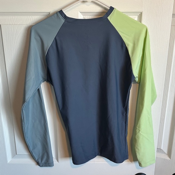 Seea Rash guard - Picture 3 of 3